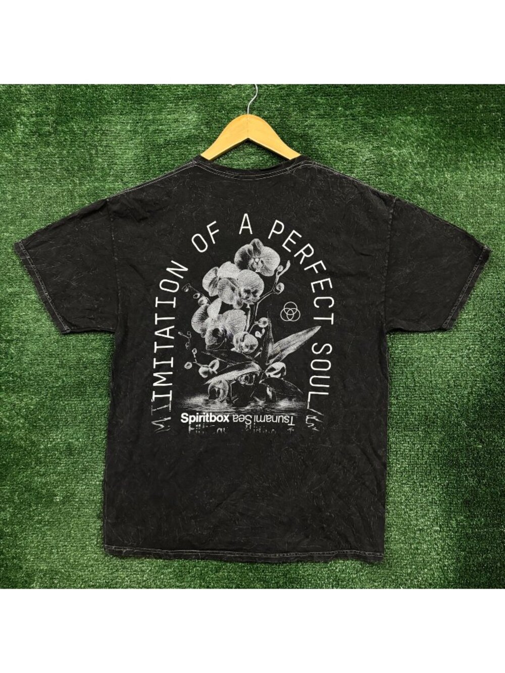 Spiritbox Tsunami Sea Heavy Metal Band Mineral Wash T-Shirt Size Large
